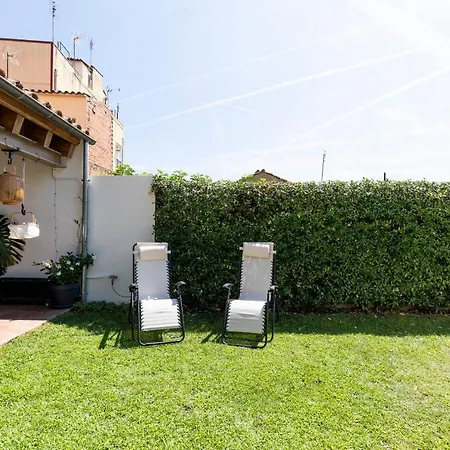 Rustic & Chic Гостевой дом Гранольерс